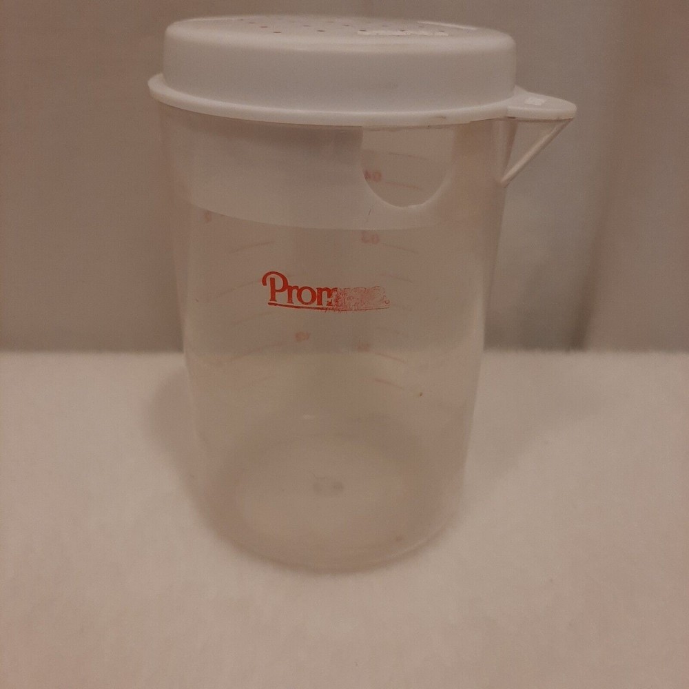 Promise Pourer Strainer Tall Measuring Cup With Lid 16 oz Advertisement Vintage